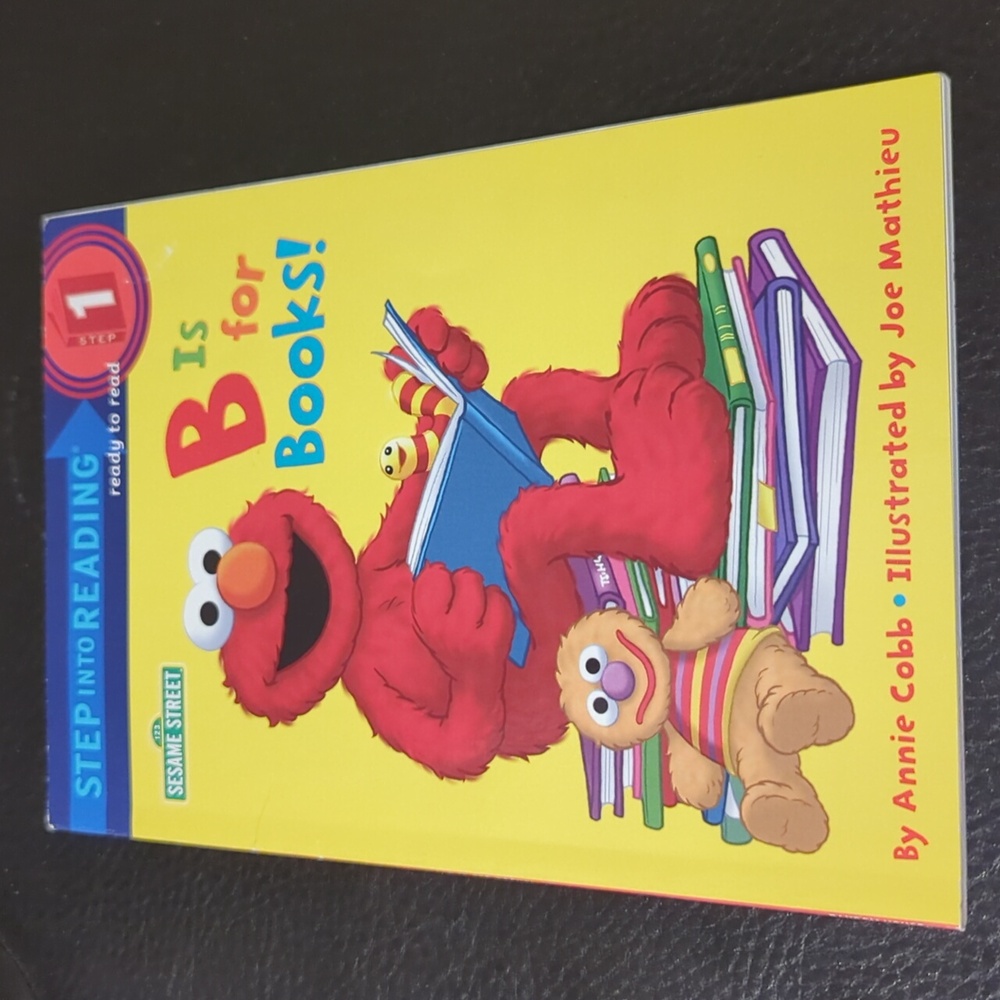 ⭐️ 5/ $25 Step into reading Level 1 sesame St Elmo book